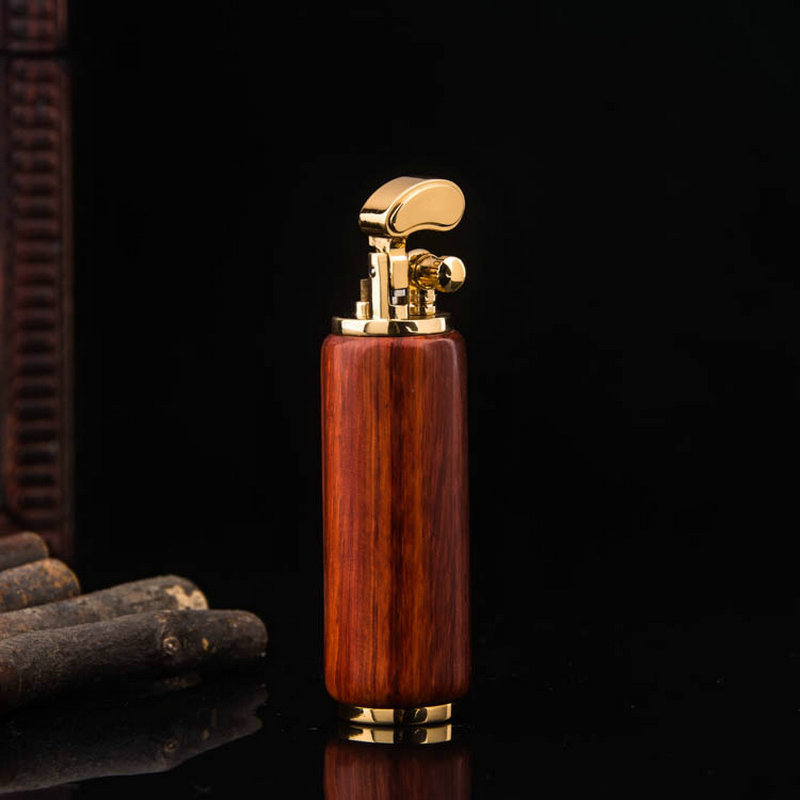 Vintage Collectible Lighters - ไฟแช็คไม้และทองเหลืองสไตล์วินเทจ, กลไกฝาเปิดแบบย้อนยุค, เติมน้ำมันได้, ของสะสมเหนือกาลเวลาสำหรับนักสูบและของขวัญ